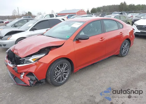 2023 Kia Forte Gt-Line z USA, uszkodzony, nr VIN 3KPF54AD2PE527639